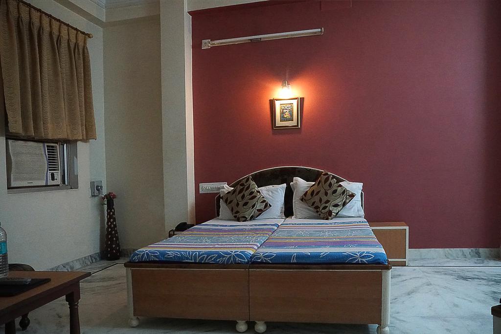 Hotel Laxmi Palace Udaipur Extérieur photo